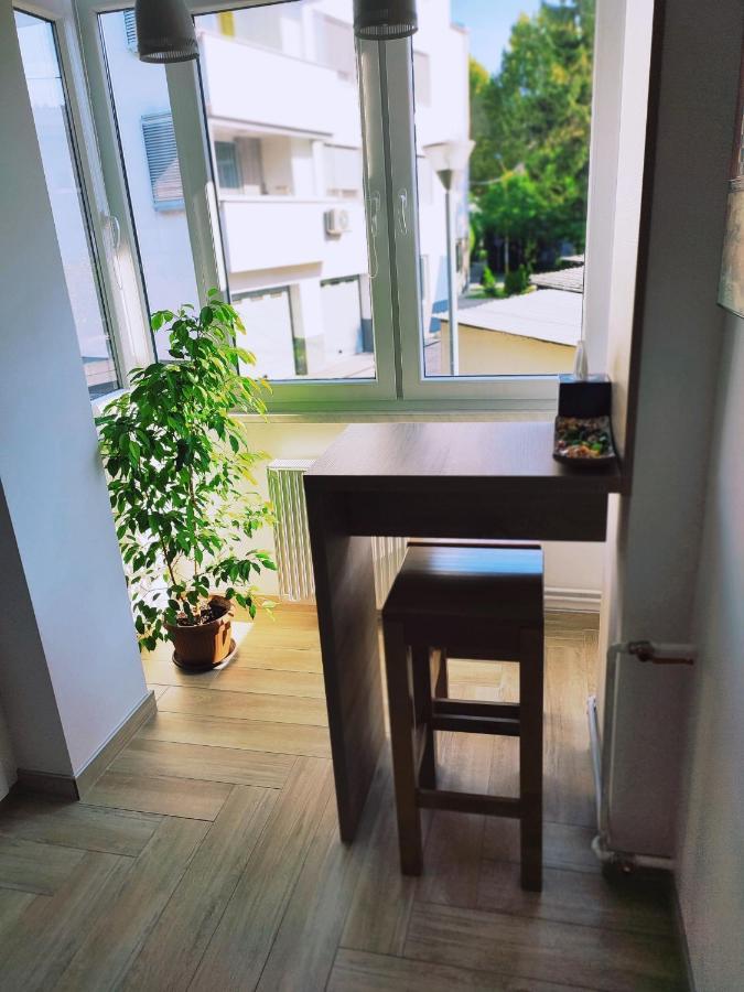 Apartman Lena Apartment ทูซลา ภายนอก รูปภาพ