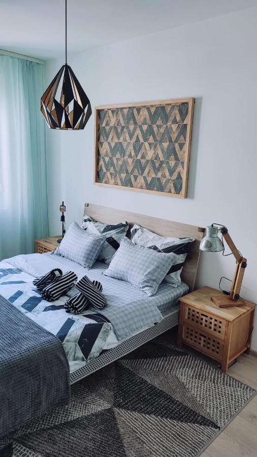 Apartman Lena Apartment ทูซลา ภายนอก รูปภาพ